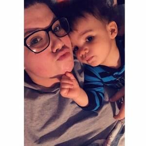 Meet your Posher, Kendra